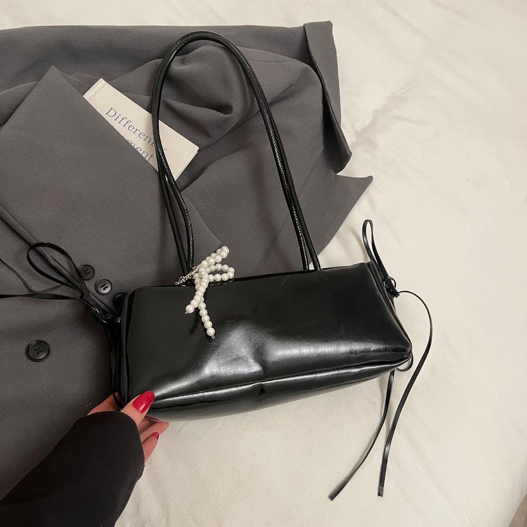 New Korean Cute Girl Underarm Bags with Versatile and Fashionable Bow Pillow Bag Texture Shoulder Bag