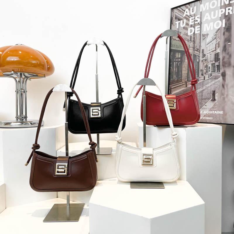 Foreign style simple women's shoulder bag fashion trend underarm bag women 2025 new fashion Korean version messenger bag women