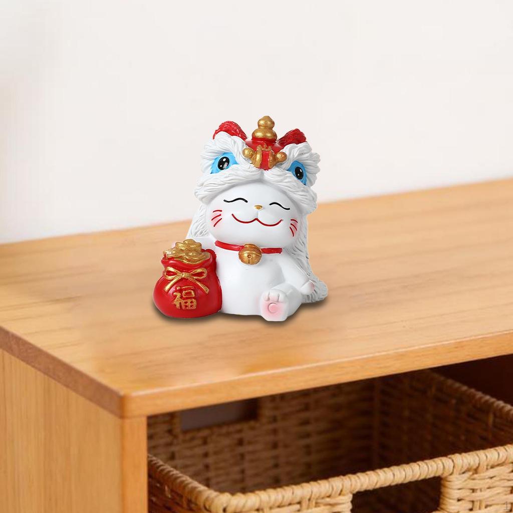 Lucky Cat Miniature Figurine Animal Sculpture Art Crafts Decorative Desktop Ornament Small Statue