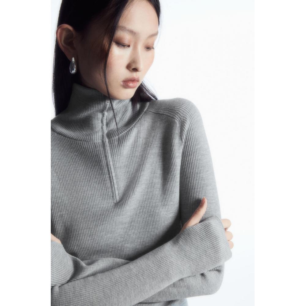 

Cos Japan шерстяной топ с отделкой в рубчик и застежкой-молнией на половину длины light grey melange/XS