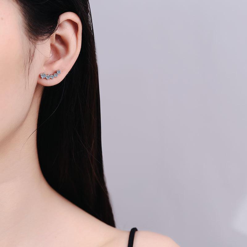 2025 Versatile Moissanite Stud Earrings: High-End Fashion in 925 Sterling Silver for Women