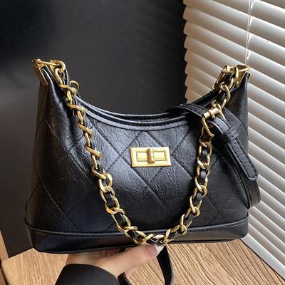 Korean Version of Niche Fashion Messenger Bag Women's 2025 Autumn New Diamond Chain High Value Casual Small Square Bag
