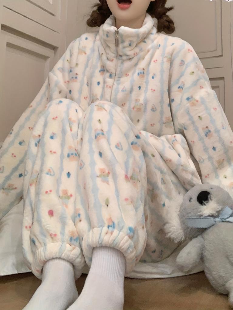 Women's Warm Cartoon Long-Sleeve Full-Length Pajamas For Winter