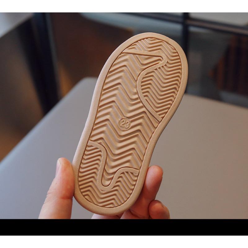 Unisex Kids' Casual Sneakers, Versatile Spring/Autumn Baby Walking Shoes, Children's Kindergarten White Shoes & Infant Footwear.