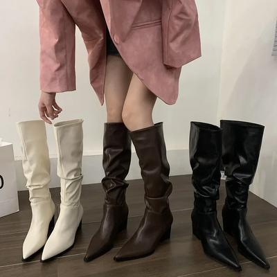 Designer-Stiefel für Damen, modisch, spitz zulaufend, elegante lange Stiefel, quadratischer Absatz, Damenschuhe 2024
