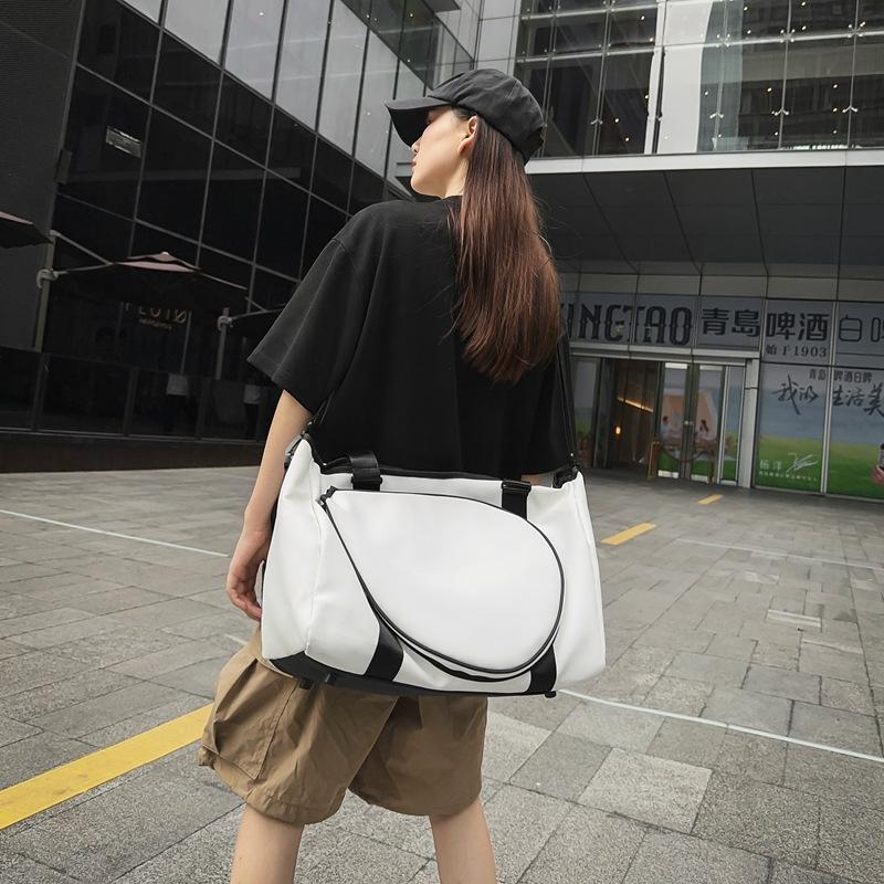 Badminton Racket Bag Large Capacity Women's Messenger Bag Sports Shoulder Tennis Bag Men's Portable Waterproof Fitness Bag Tide