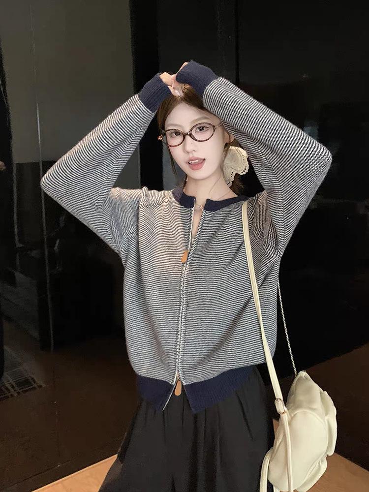 Korean Contrast Color Wool Knit Cardigan - Women's Loose Fit Long Sleeve Zipper Sweater