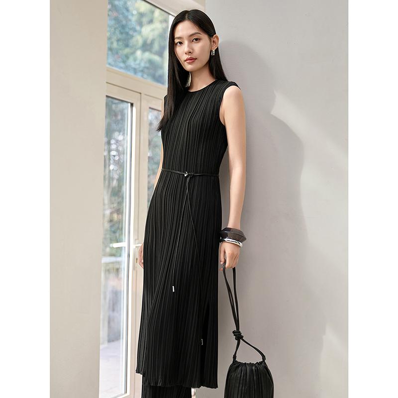 Jiuzi Anna Kou Minimalist Workplace Commuting Three Houses Wind Pressure Folded Sleeveless Dress for Women 2025 Summer New Style