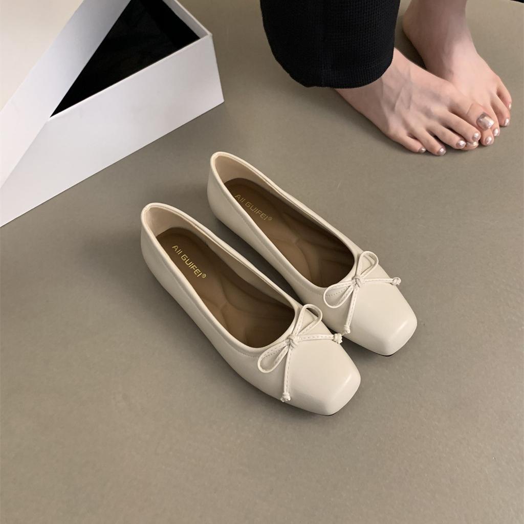 Square Head Shallow Mouth Single Shoes Women's Spring and Autumn Temperament Gentle Fairy Flat-soled Grandma Shoes