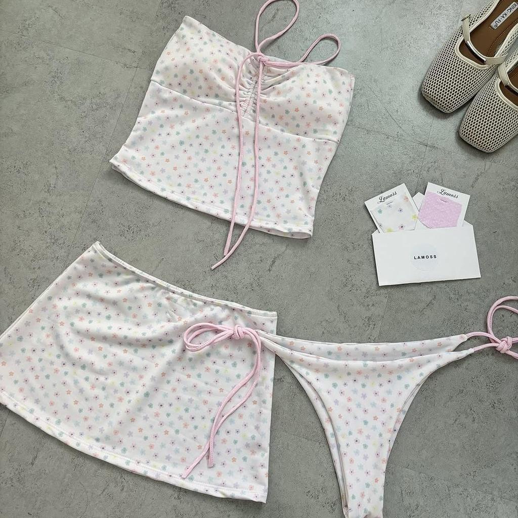 Sexy Rhinestone Lace-Up Bikini Set: European & American Style Seaside Hot Spring Swimsuit