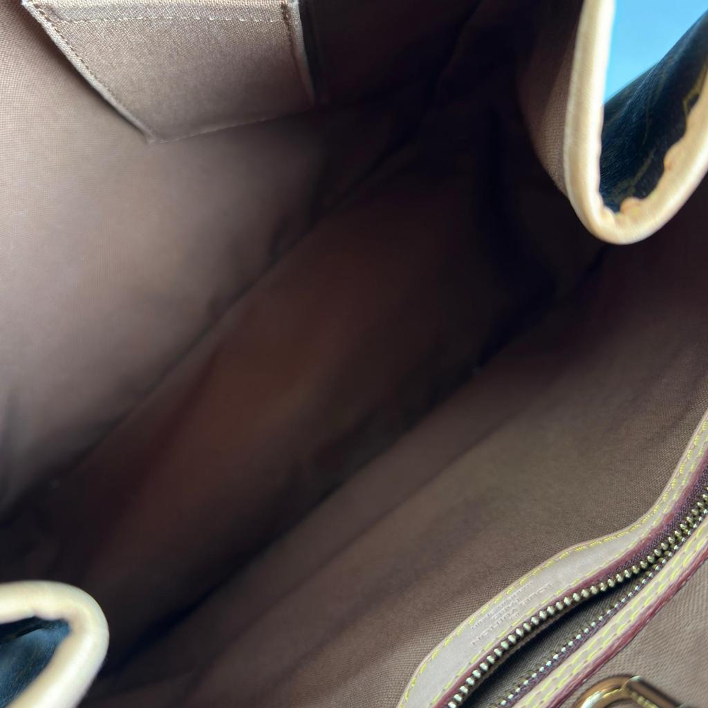 LOUIS VUITTON Batignor M51153 Handbag Brown Women used