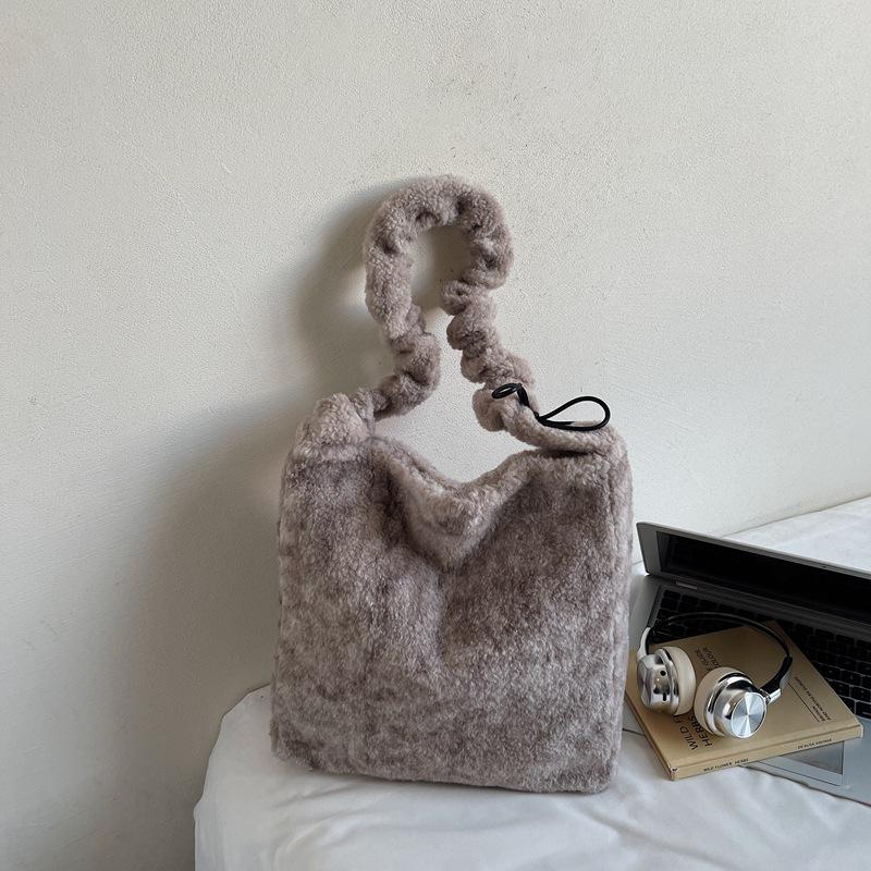 Plush Underarm Bag New Trendy Fashion Small Bag Women's Bag Portable Shoulder Bag Large Capacity Messenger Bag
