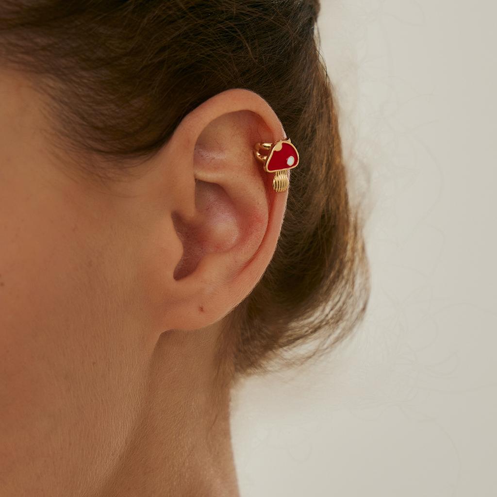 Fresh Fruit Strawberry Ear Bone Clip Earrings Simple Irregular Metal Oil Drip Earrings Female