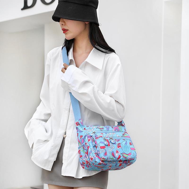 Women's Mobile Phone Bag Printed Nylon Shoulder Bag Crossbody Bag Middle-Aged Mother Bag Small Square Bag