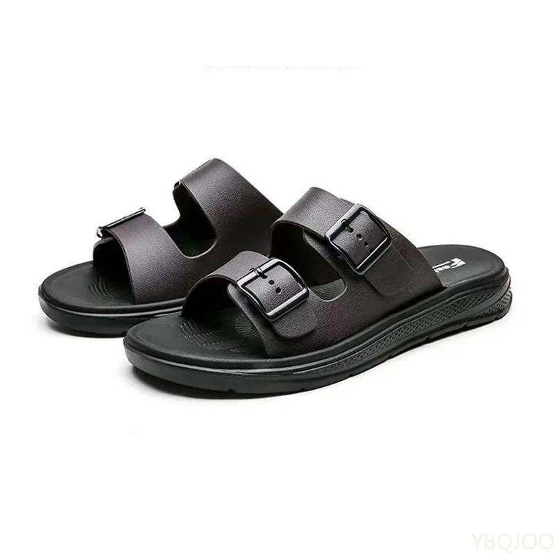 2026 Offene Herren-Sandalen Sommer Indoor-Hausschuhe Rutschfeste Strand-atmungsaktive Schuhe Mode-Gürtelschnalle Herren-Hausschuhe Homme