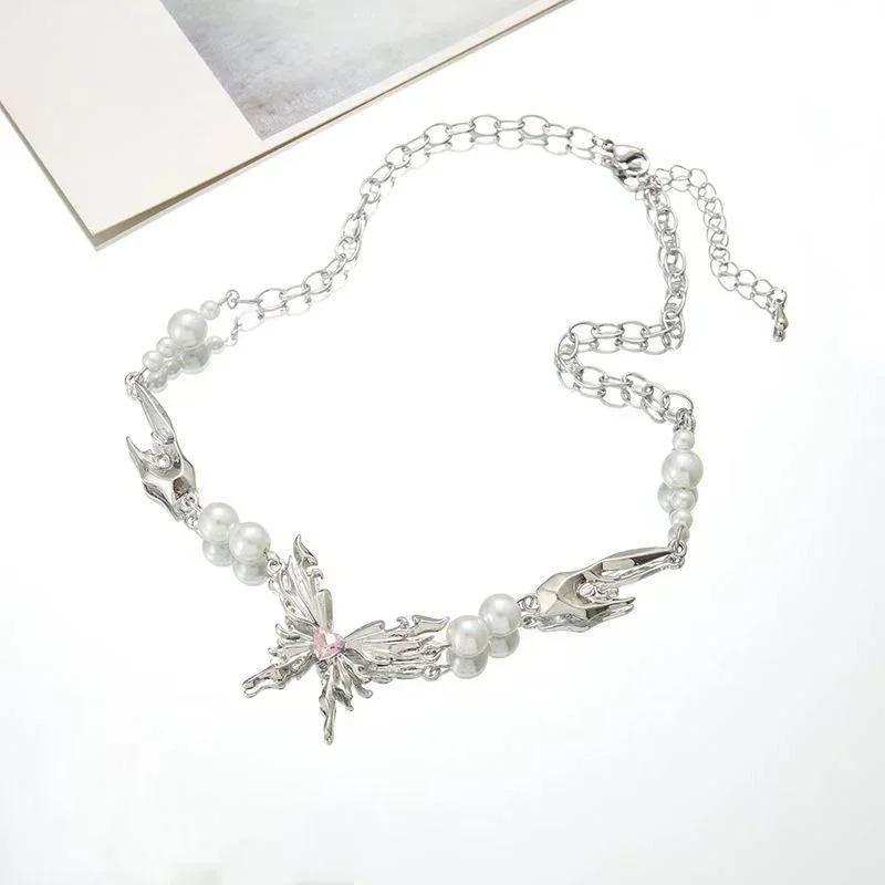 

Fashion Punk Hollow Butterfly Patchwork Cross Necklace Niche Light Luxury Hip-hop Unisex Style Accessories Clavicle Chain