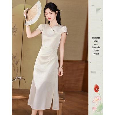 Elegantes Midi-Kleid im neuen chinesischen Stil, A-Linie