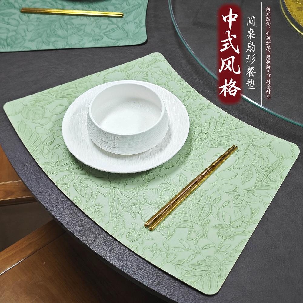 Nordic Style PVC Dining Placemat Set Waterproof Non-Slip Heat-Resistant Table Mat with Coasters for Home Kitchen or Hotel Use 43x27cm 1pc