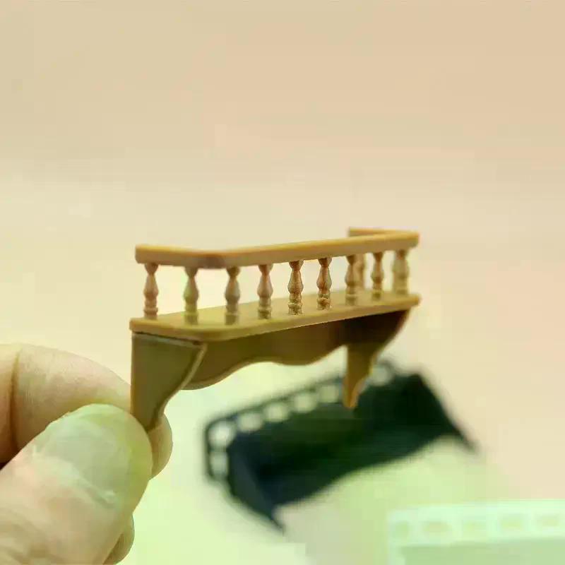 1Pcs Miniature Building Model Accessories 1: 12 Dollhouse Simulation Wall Mounted Storage Rack Scene Decoration Micro Model