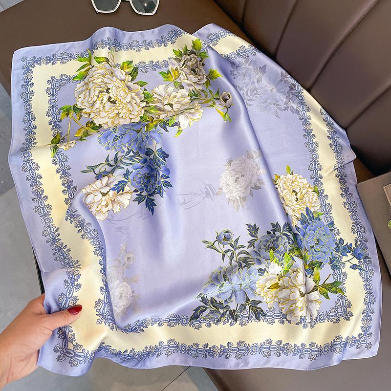 Korean version of idyllic purple spring and summer 70 square scarves, silk scarves, women s sunscreen neck scarves, with shirts and bags. 70*70cm