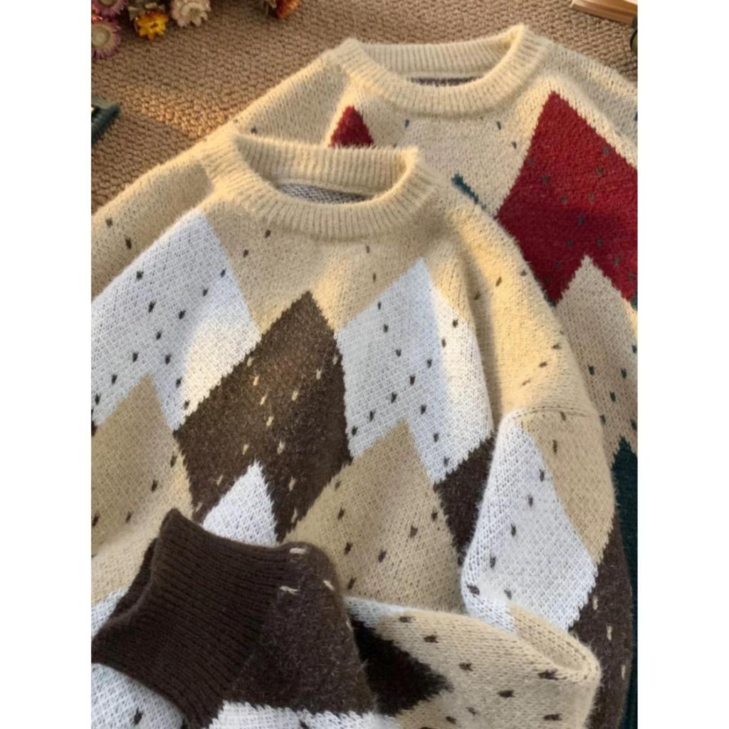 Retro Plaid Diamond Christmas Sweater: Autumn/Winter Loose Knitwear, Thick & Stylish.