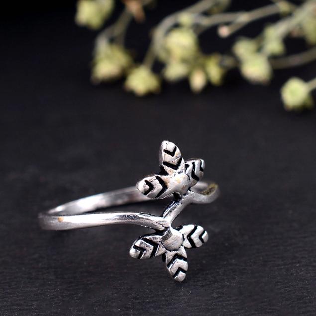 Handmade Oxidized Silver Floral Ring – Adjustable Double Flower Tribal Band, Vintage Boho Statement Jewelry Gift for Women