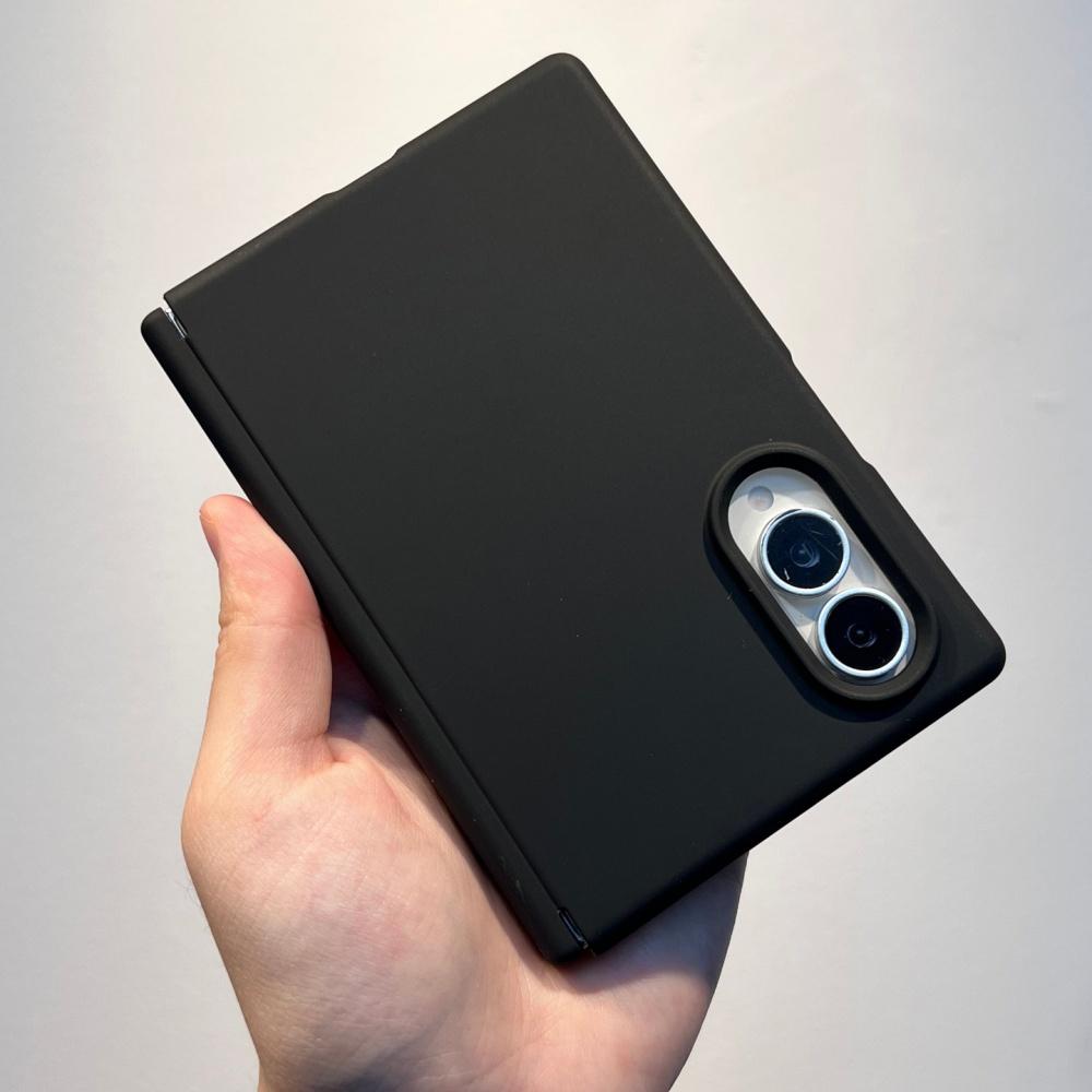Matte Liquid Silicone Magnetic Phone Case For Samsung Galaxy Z Fold 8 Ultra Hinge Protection For Magsafe Wireless Charging Cover