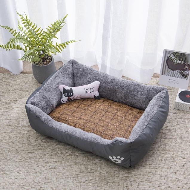 Winter Thickened Pet Bed for Dogs & Cats - Warm, Cozy Mat for Large & Medium Pets