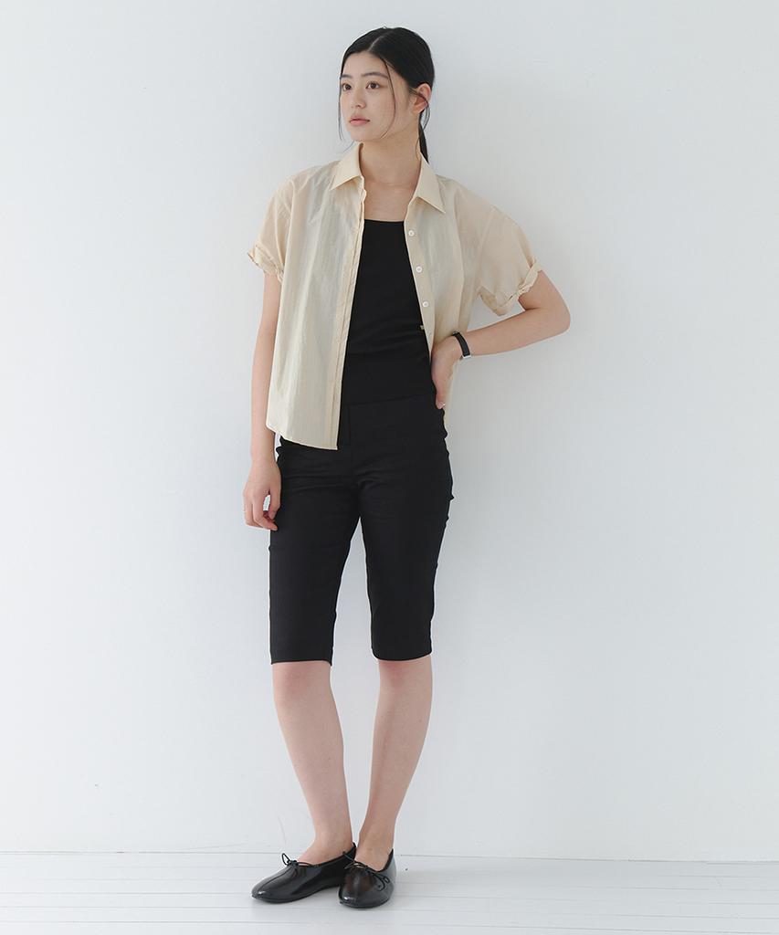 LAMINEZ Slim Capri Pants - Black