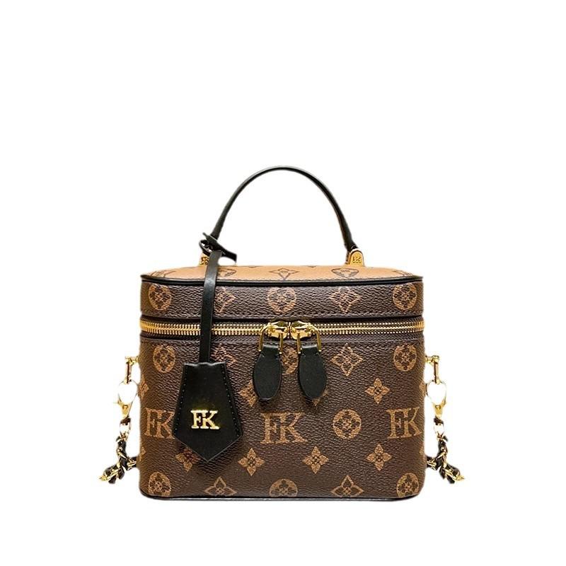 Leather Bag, Women's Box Bag, New Fashionable and High-end Handbag, Water Bucket Bag, Crossbody Small Bag