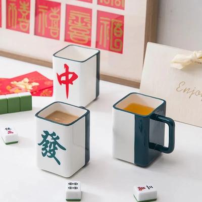 Tazza in Ceramica da 400ml Modellazione Mahjong Buona Fortuna Personalizzata Creatività Tazza per Sala Scacchi e Carte Regalo di Capodanno China-Chic Tazza da Caffè