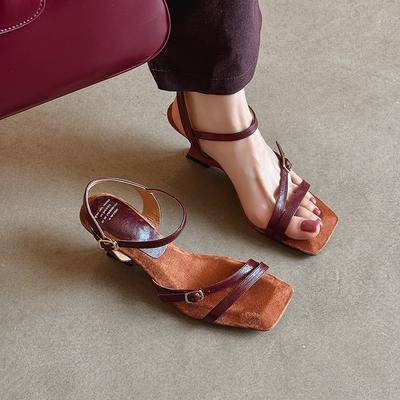 Mode woord met open teen sleehak sandalen dames zomer nieuwe dragen vierkante neus hoge hakken damesschoenen