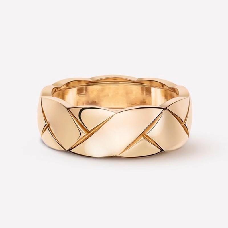 Dieser Klassische Kleine Duftende Wind Rhombus Ring Damen Rose Gold Weißgold Diamantring Partnerring Herren