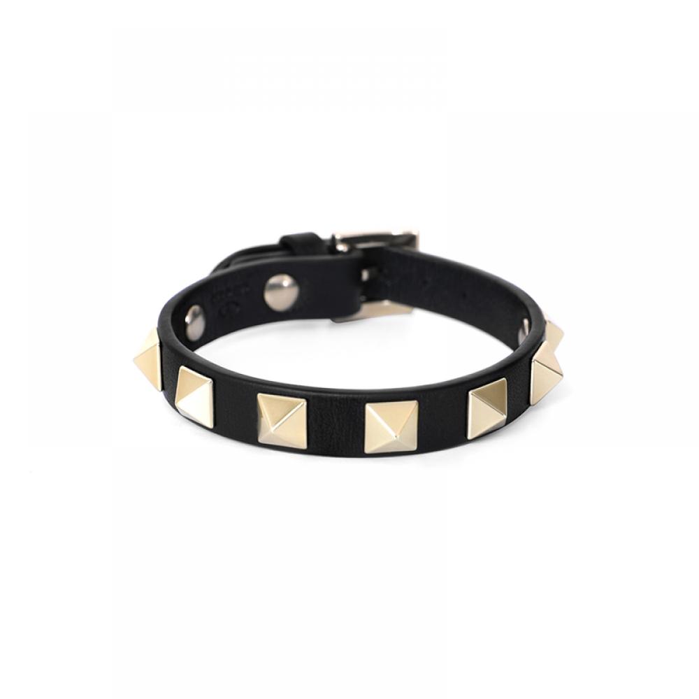 Valentino 3w2J0255 Vit 0no  J0255 Vit 0no  Rockstud Lederarmband