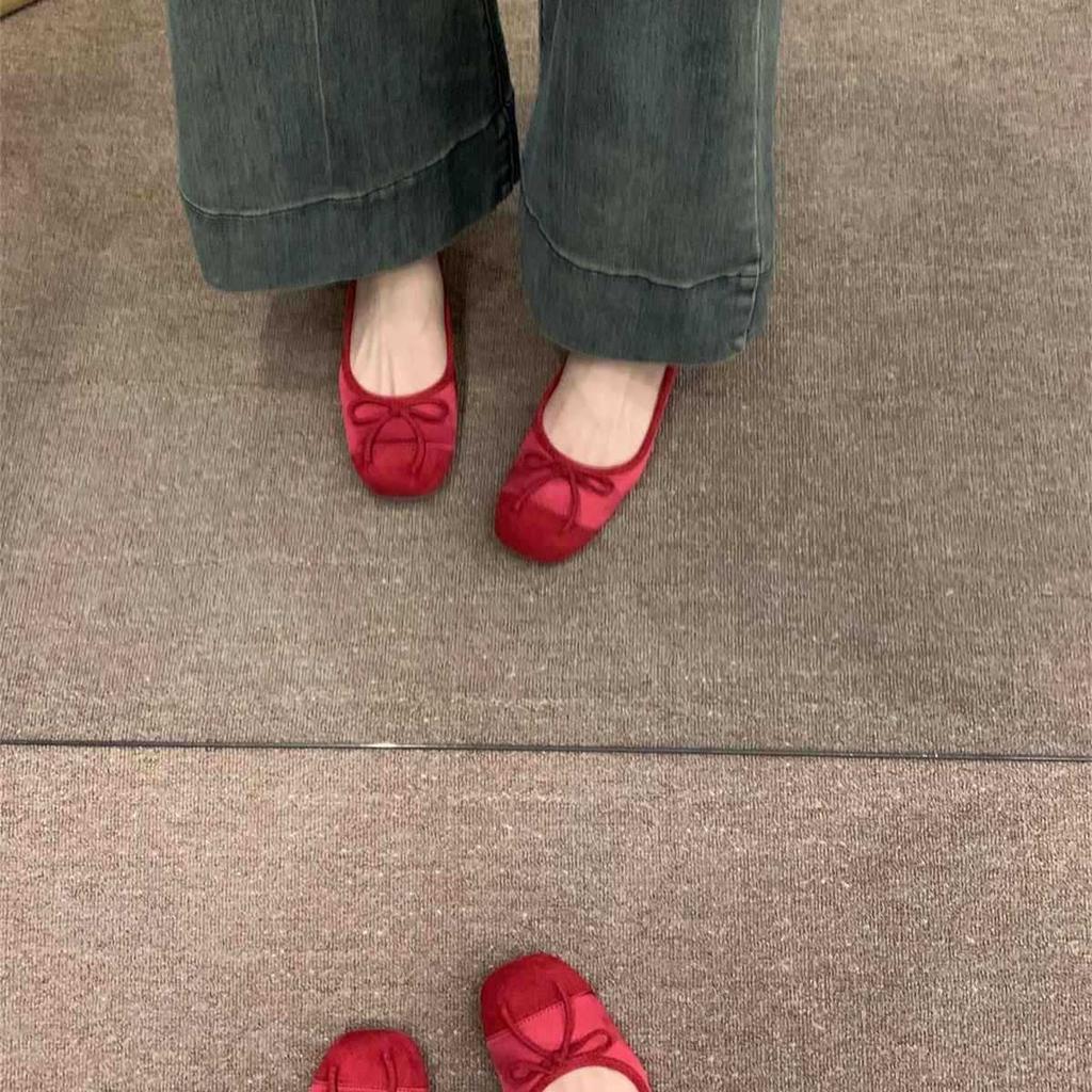Flat-soled gentle shoes small red single shoes women's shoes 2025 spring and autumn soft-soled silver ballet shoes