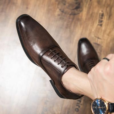 Sapatos formais de couro preto de marca de luxo para homens Oxfords masculinos para festa de casamento Sapatos de escritório Sapatos de negócios Novos mocassins de renda pontiaguda