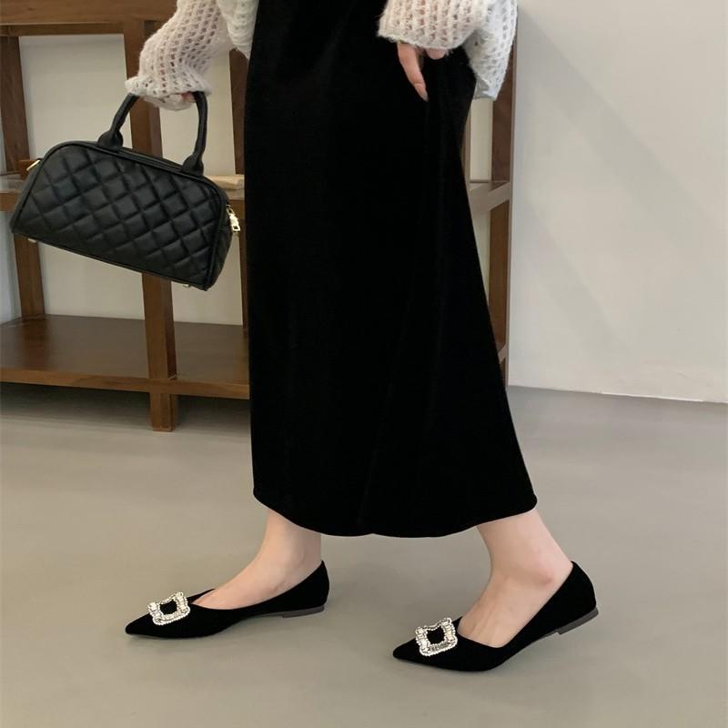 2025 autumn new commuter pointed rhinestone buckle thin heel cat heel shallow mouth single shoes