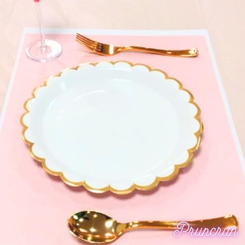 PRUNCRUN Stylish Disposable Paper Plates, Pack of 8, Cute Paper Plates, Perfect for Birthdays, Parties, Small Celebrations, Cherry Blossom Viewing, Ho