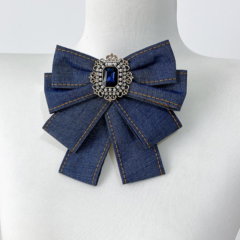 

Vintage Fabric Denim Bow Brooch Pear Crystal Badge British Style Shirt Collr Pins Jewelry Brooches for Women Accessories