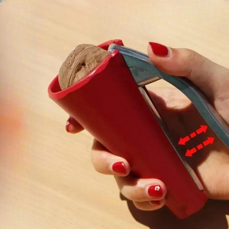 1PC Multifunctional Walnut Clip Hazelnut Shell Opener Home Peel Walnuts Open Nuts Chestnut Opener Pecan Clip