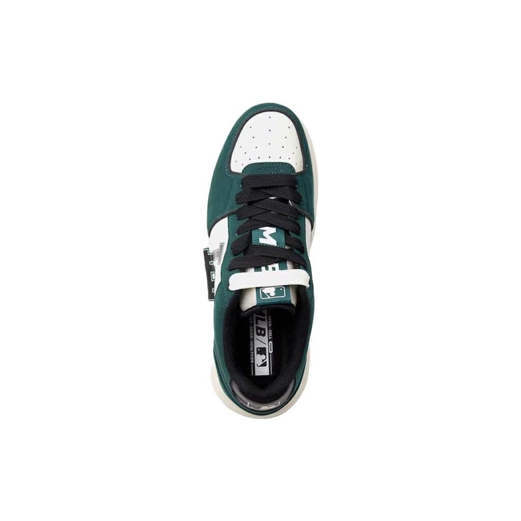 MLB Chunky Liner Slip Resistant, Abrasion Resistant, Breathable Low top Skateboard Shoes Unisex Dark Green 3ASXCLS3N-07GND