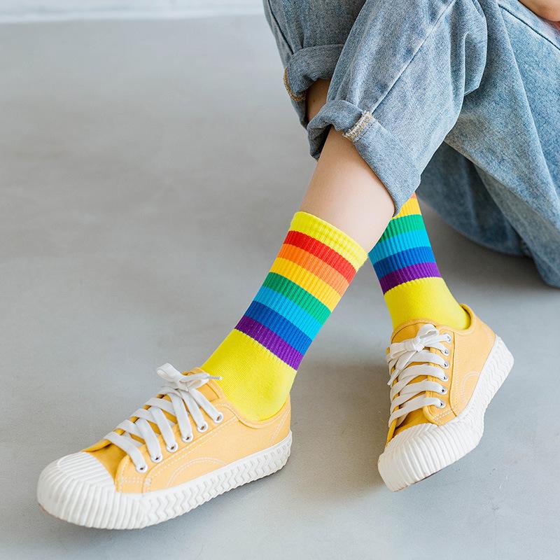 5 Pairs of Women's Rainbow Striped Socks, Fashionable, Comfortable, Soft, Breathable, Cute Candy Colored Mid Tube Couple Socks