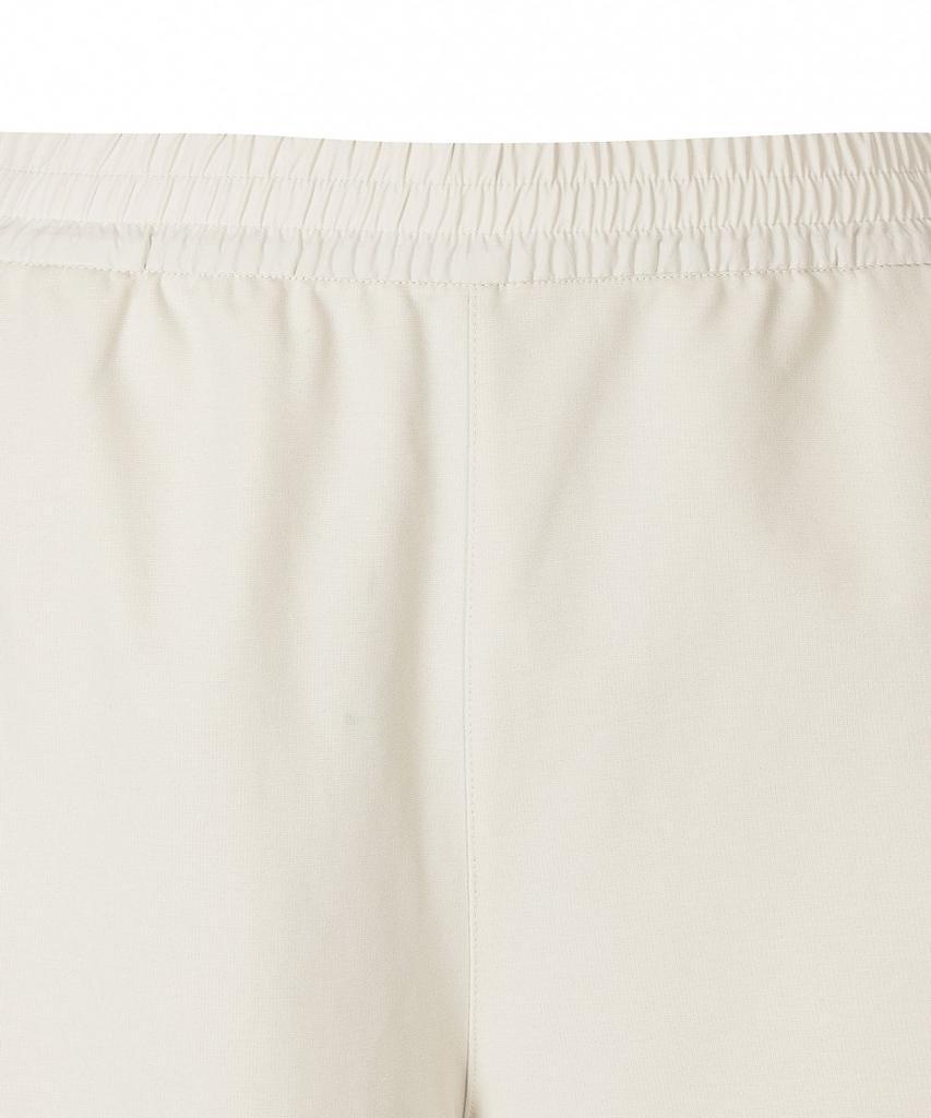 Discovery Expedition Women'S Freshvent Knit Training Shorts (Ivory)