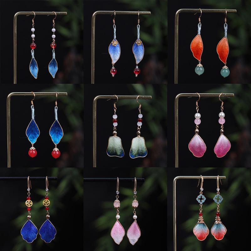 Ronghua Handmade Earrings: Intangible Cultural Heritage, Suitable for Daily Wear with Hanfu or Qipao.