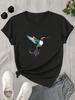 Hummingbird Print Short Sleeve T-Shirt Casual Regular Fit O-neck Vibrant Animal Print Design Women's Harajuku Short Sleeve Tops