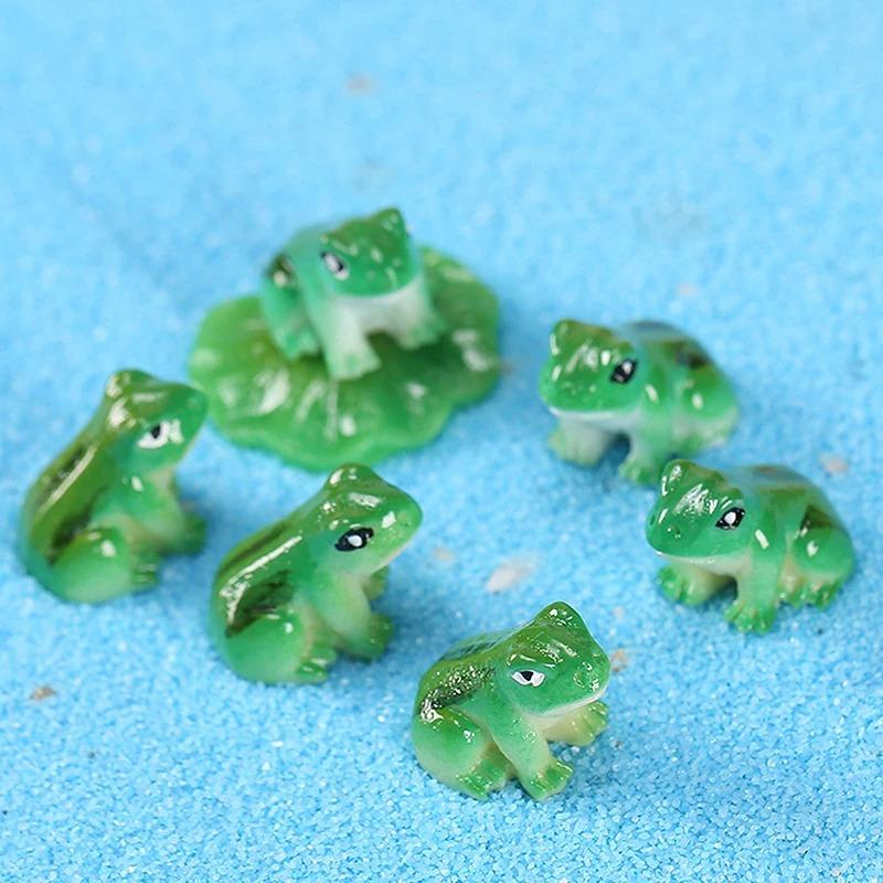 6pcs Fairy Tale Garden Micro Landscape Resin Crafts Mini Frog Statue Animal Model Lotus Leaf And Flower Home DIY Decoration