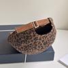 Flat Leopard Print Beret Vintage Painter Cap Fashion Leopard Newsboy Cap  Streetwear