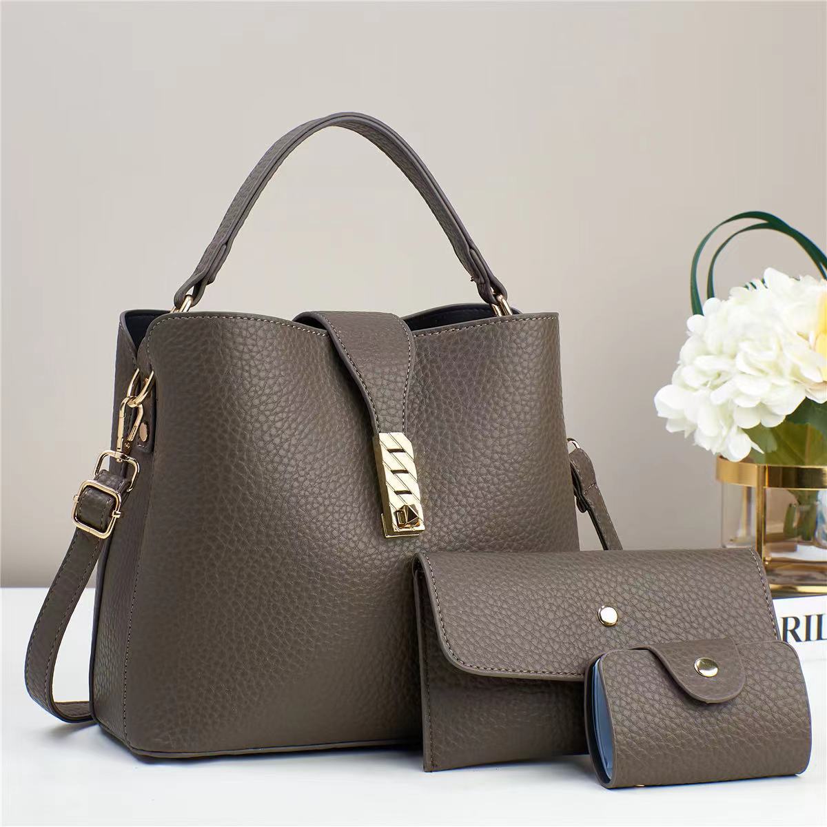 

New Mother Bag Macaron Big Capacity Handbag Style Simple To Use Single Shoulder Crossbody Temperament Mother Bag .