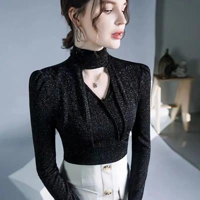 Tops de Malla de Seda Brillante Dorada de Manga Larga para Mujer en Otoño Invierno Cuellos Altos Huecos Camisas Básicas de Moda Cuellos Halter Internos