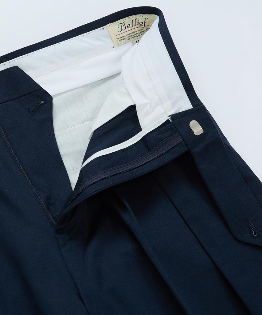 BELLIEF Gabardine Cotton Double Pleats Wide Chino Pants (Navy)